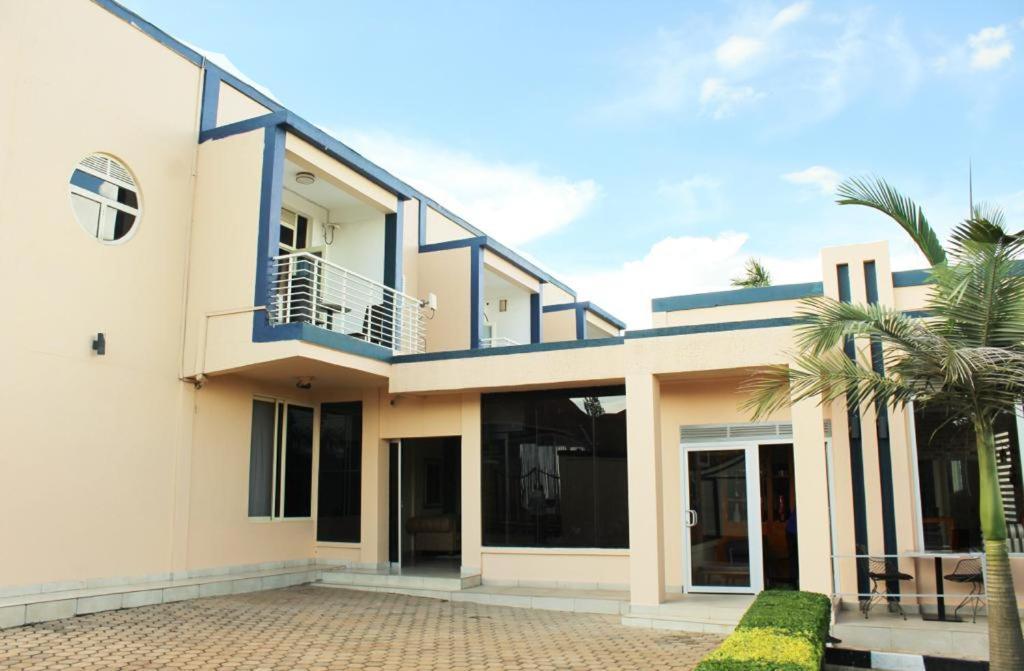 Ikaze B&B Kigali Eksteriør billede
