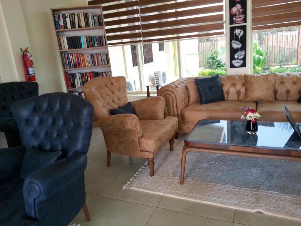 Ikaze B&B Kigali Eksteriør billede