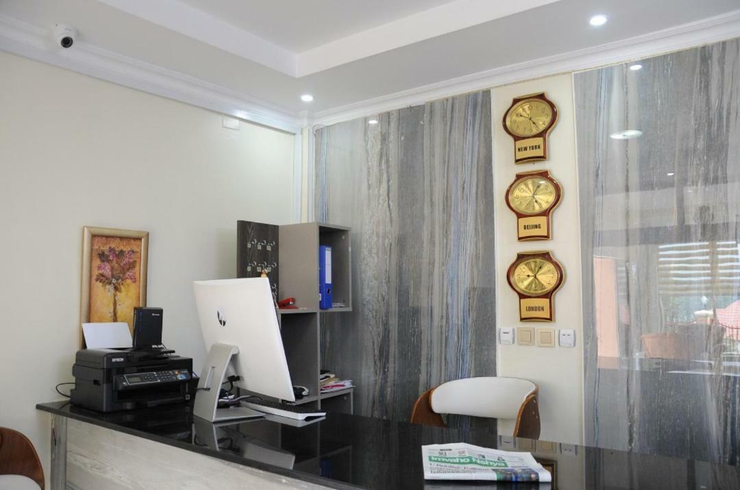 Ikaze B&B Kigali Eksteriør billede
